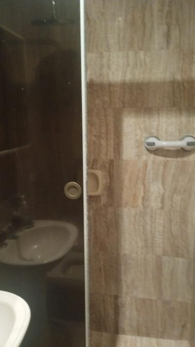 ALQUILO HABITACION EN SAN ISIDRO POR EL GOLF A BUEN PRECIO