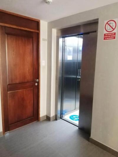 🏢 ¡Ocasión en San Miguel! Moderno Depa de 3 Dormitorios con Gas Natural y Balcón 🌊 | Precio: S/ 1,850 | 2 baños completos | Piso 5 con ascensor | Vista a Calle | Bien iluminado.