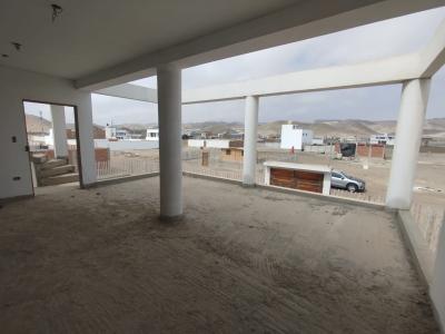 Vendo casa y terreno en Playa Los Lobos, Cerro Azul – Cañete, zona tranquila y segura, ideal para vivienda de playa.