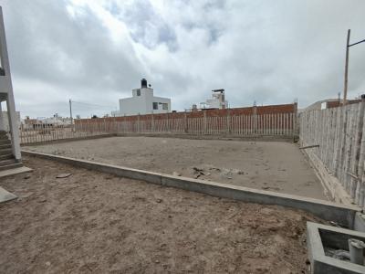 Vendo casa y terreno en Playa Los Lobos, Cerro Azul – Cañete, zona tranquila y segura, ideal para vivienda de playa.