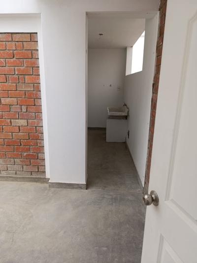 Vendo amplio departamento de 171m2 de 4 cuartos, 4 baños, zona para parrillas ect
