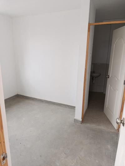 Vendo amplio departamento de 171m2 de 4 cuartos, 4 baños, zona para parrillas ect