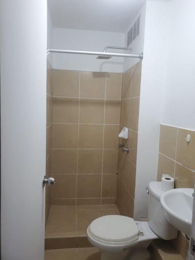 ¡DEJA DE BUSCAR Y MÚDATE MAÑANA! Departamento en primer piso totalmente amoblado y equipado