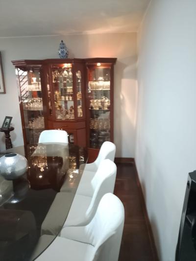 EXCELENTE DEPARTAMENTO PRIMER PISO URB. VILLA JARDIN