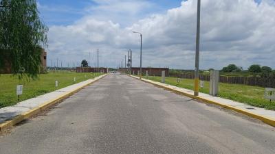 VENDO DOS TERRENOS EN LAS COLINAS DE PIURA RESORT