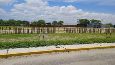 VENDO DOS TERRENOS EN LAS COLINAS DE PIURA RESORT