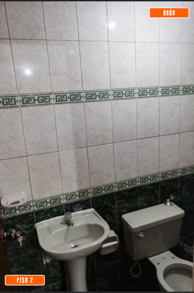 ¡Ocasión única! Casa de 3 pisos + terraza en VMT