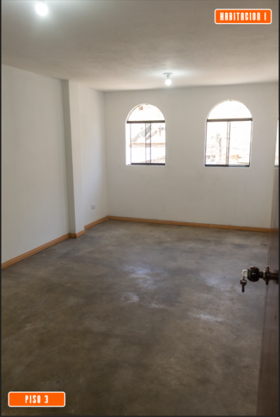 ¡Ocasión única! Casa de 3 pisos + terraza en VMT