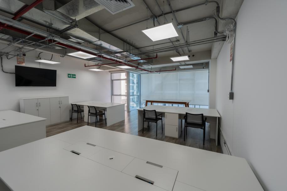 Alquilo Oficina corporativa en centro empresarial tanguis - solo empresas-2