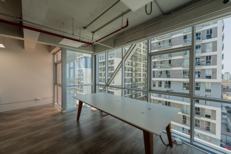 Alquilo Oficina corporativa en centro empresarial tanguis - solo empresas-5