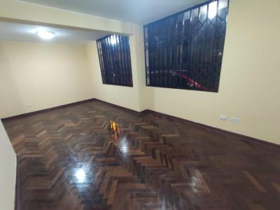 Alquiler de departamento en 1er piso, amplio y funcional PANDO 3RA ETAPA-5