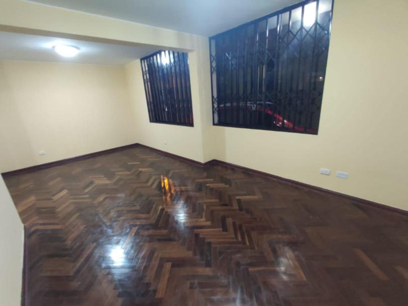 Alquiler de departamento en 1er piso, amplio y funcional PANDO 3RA ETAPA-5