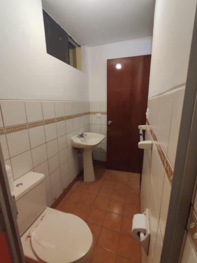 Alquiler de departamento en 1er piso, amplio y funcional PANDO 3RA ETAPA-11