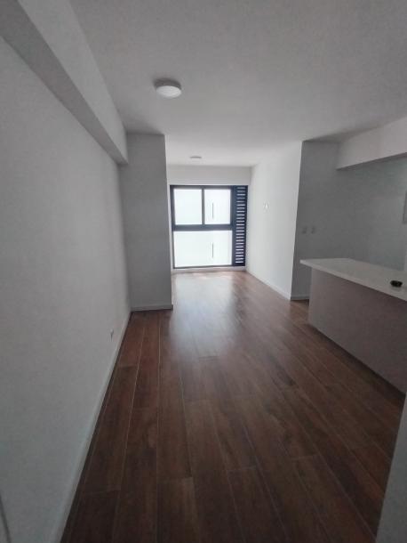 DEPA FRENTE AL JOCKEY PLAZA-1