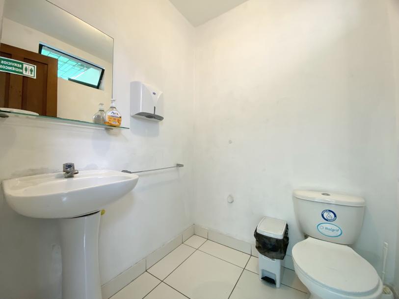 VENTA DE CASA COMERCIAL RESIDENCIAL EN MAGDALENA-13