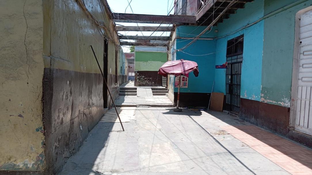 VENTA DE TERRENO PARA USO COMERCIAL RESIDENCIAL EN EL RIMAC-10