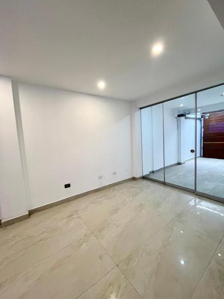 CASA 3 PISOS A PRECIO DE DPTO.+ DEPOSITO 4TO PISO Cedros de Villa - Chorrillos-12