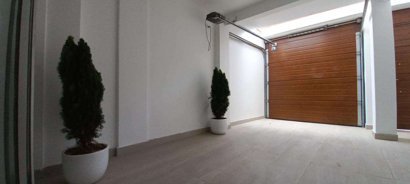 CASA 3 PISOS A PRECIO DE DPTO.+ DEPOSITO 4TO PISO Cedros de Villa - Chorrillos-13